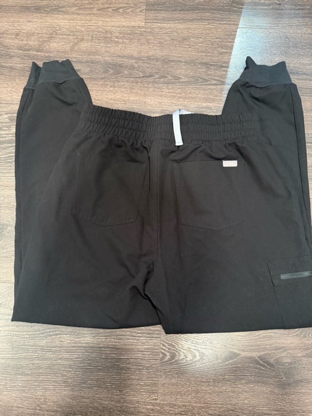 Figs high waisted scrub bottoms size M - Picture 5 of 5